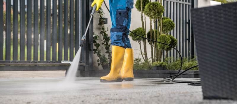 High-Pressure Cleaning Professionals